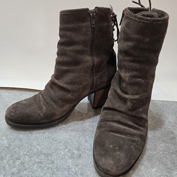 Bos & Co Women's EU39 US 8-8.5 Barlow Brown Suede Booties Made In Portugal - Picture 1 of 10
